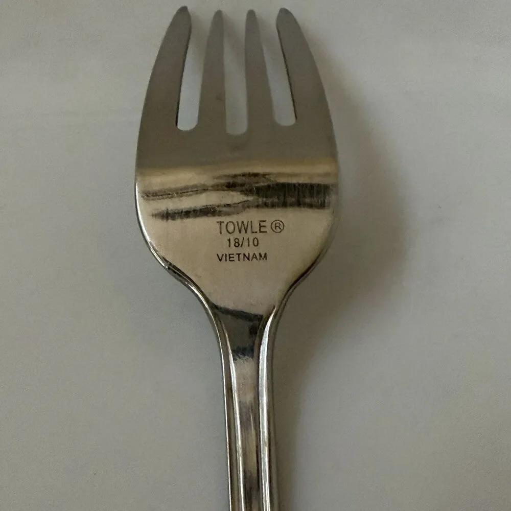 8pc Towle Beaded Antique Stainless Flatware 18/10 China Knives Spoons Forks